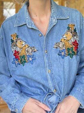 Vintage Quizz Again Denim Shirt Embroidered Safari Big Cats Flowers Button Down